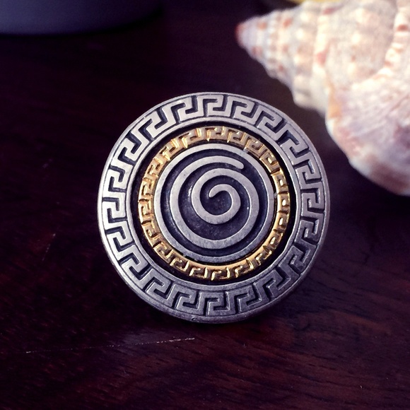 Tribal Aztec Style Ring - Picture 1 of 5